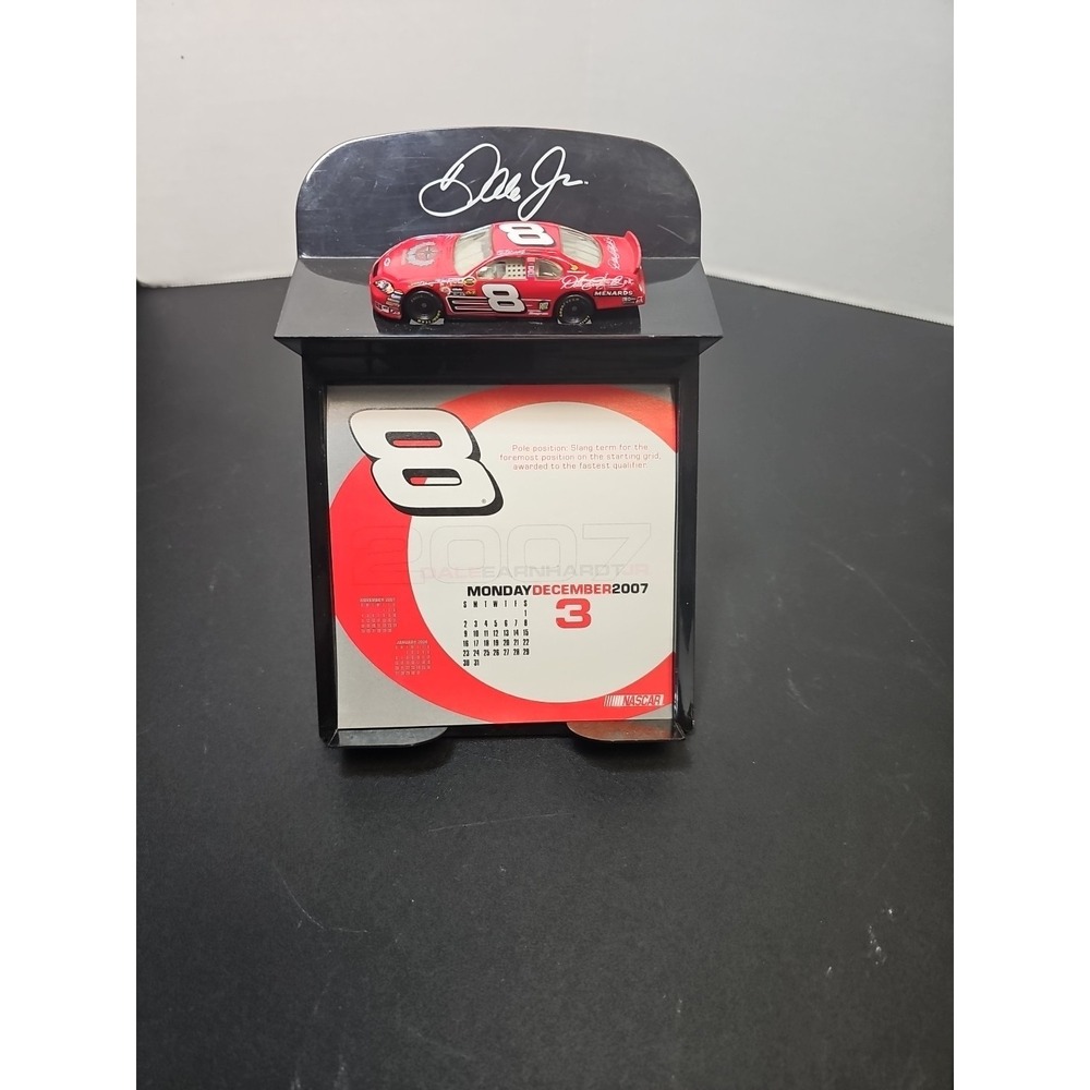 2007 Dale Earnhardt Jr daily desktop calendar base with car NASCAR #8